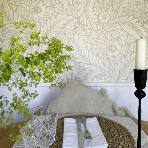 Belgravia Decor Florence Leaf Natural Wallpaper Close Up